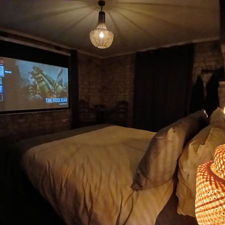 Manoir La Cerise Bed & Breakfast Fougerolles-Saint-Valbert Екстериор снимка