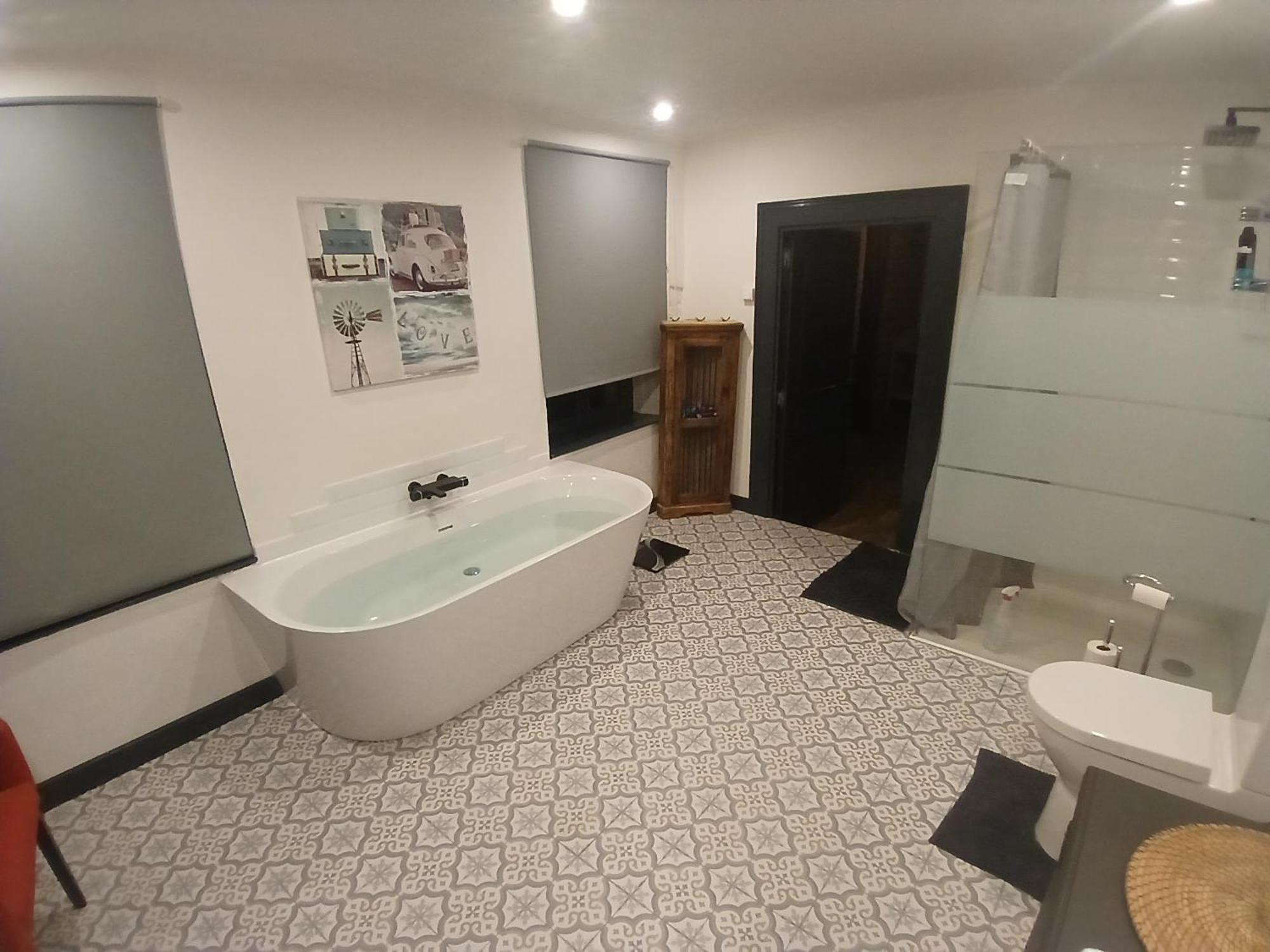 Manoir La Cerise Bed & Breakfast Fougerolles-Saint-Valbert Екстериор снимка